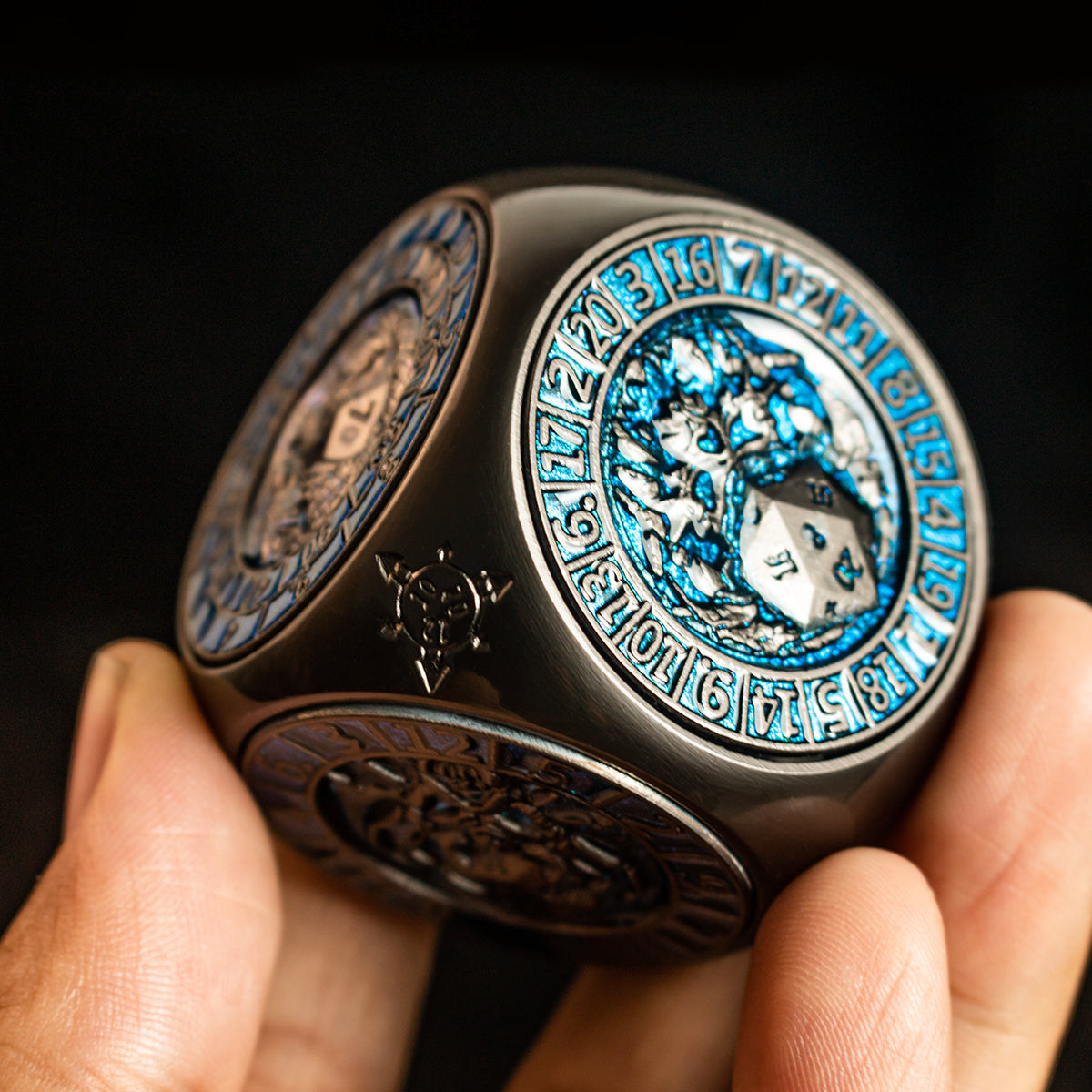 Ember Dice Relic #O02 7-in-1 Monster Cube Spinner DND Dice